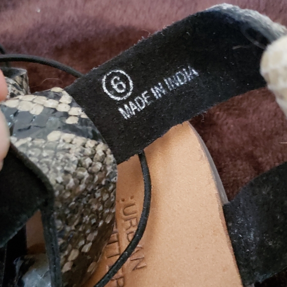 Urban outfitter strappy sandals - Picture 6 of 8